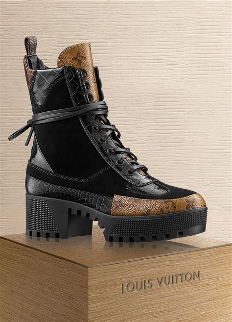 platform desert boots